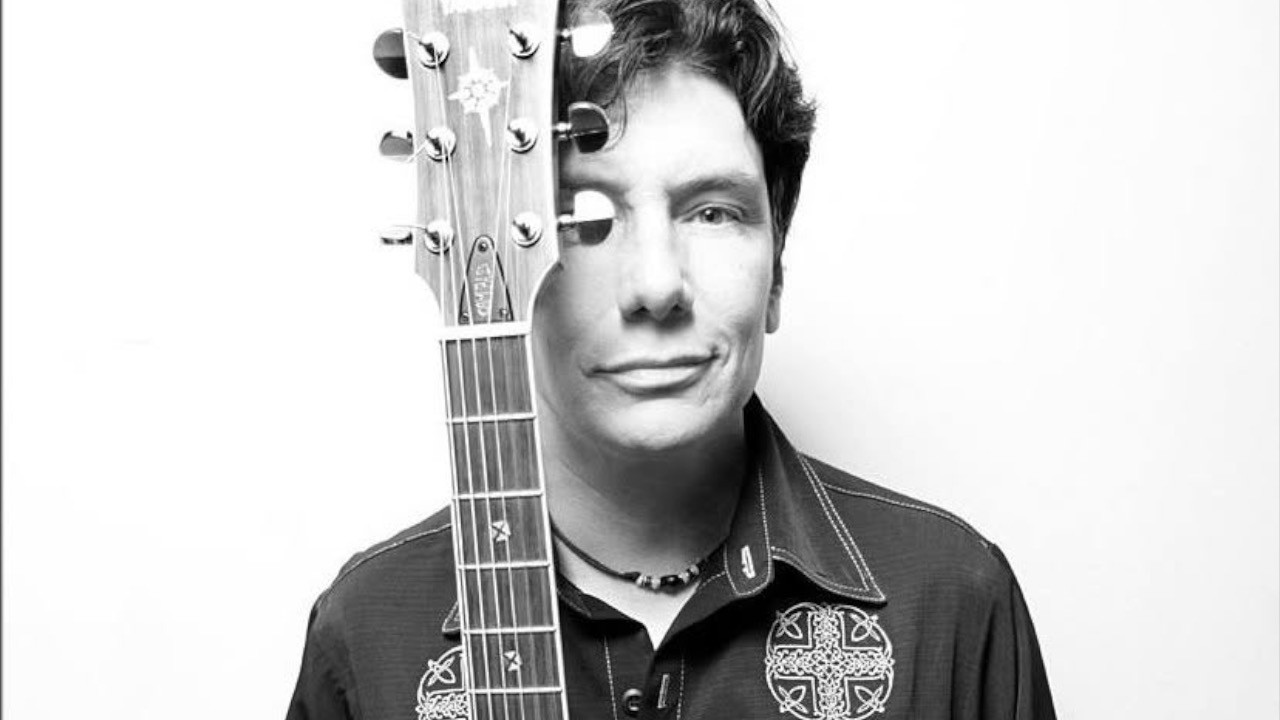 Ep 76 MR BIG Singer Eric Martin comes on for a very funny Interview