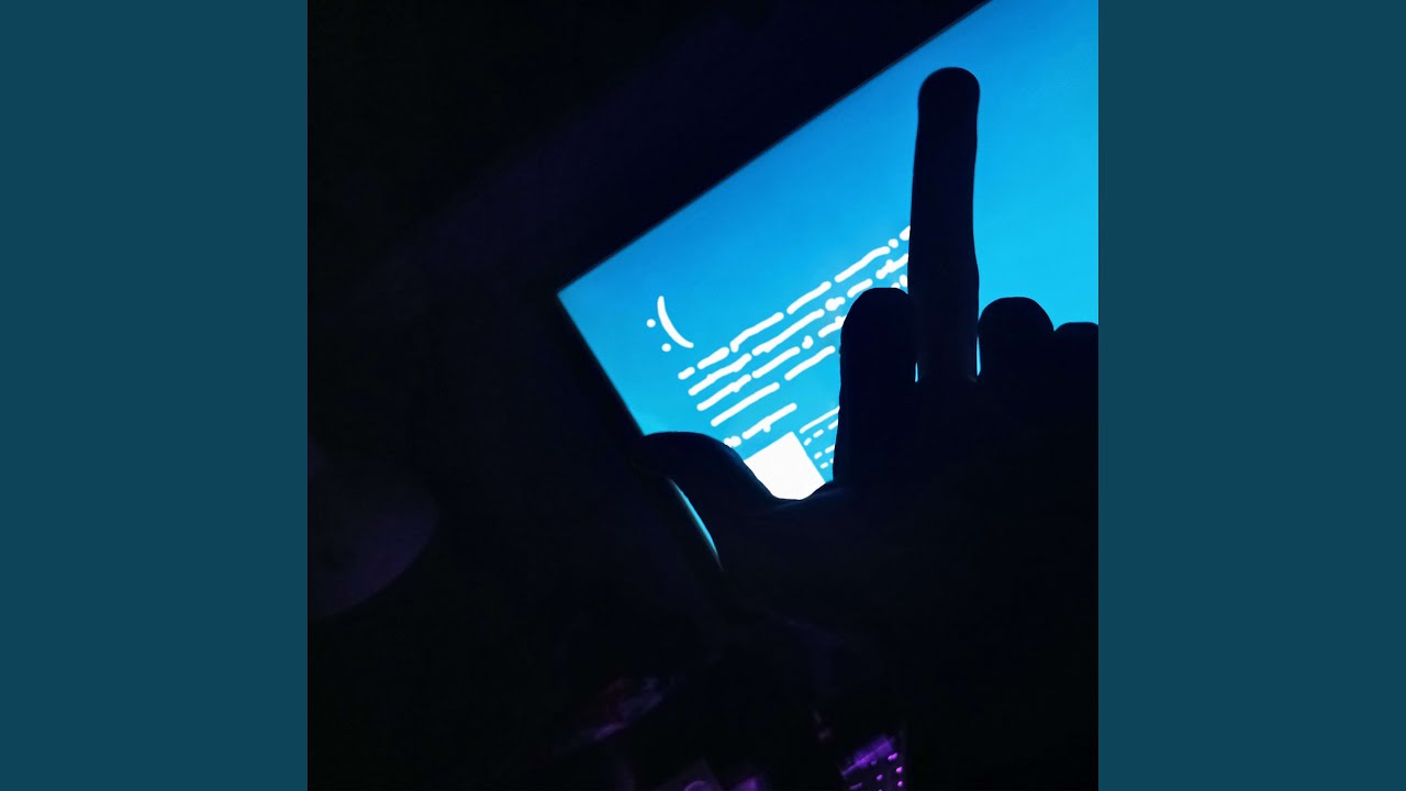 Прячусь за экраном