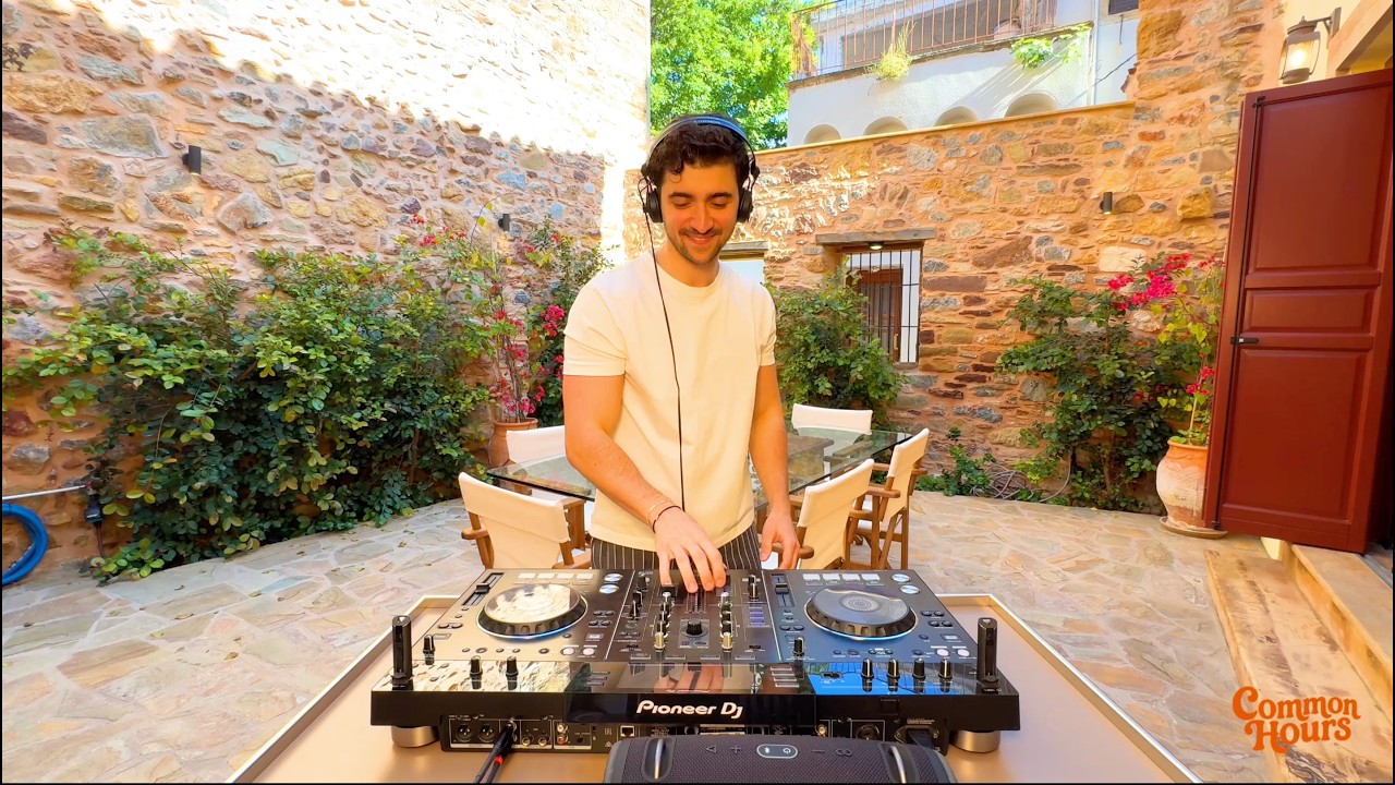 Greek Island Courtyard | Soulful & Funky House Mix &mdash; Common Hours 02