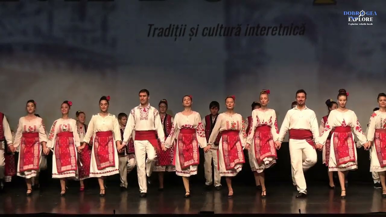 Moment unic: Suită de jocuri DOBROGENE/Ansamblul Ovidius și Izvorașul Dobrogean