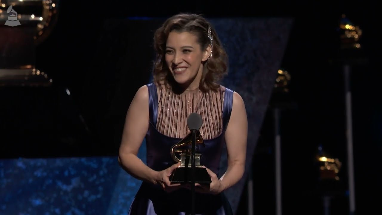 GABY MORENO Wins Best Latin Pop Album For ‘X MÍ (VOL.1)’ | 2024 GRAMMYs Acceptance Speech