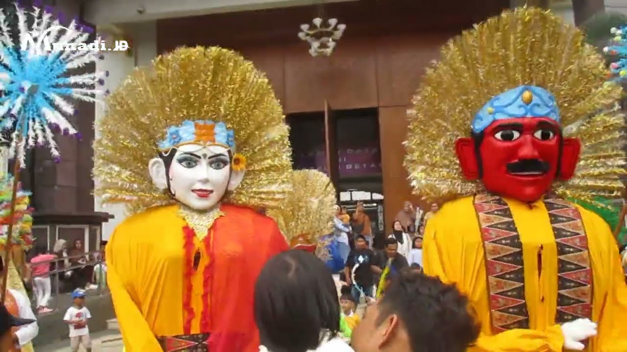 12 ONDEL-ONDEL NANDAK BARENG DI HARI KEBUDAYAAN NASIONAL 2025