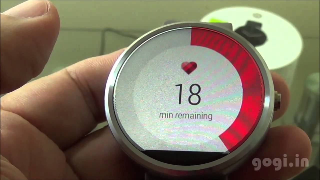 Motorola Moto 360 review - smartest smart watch!