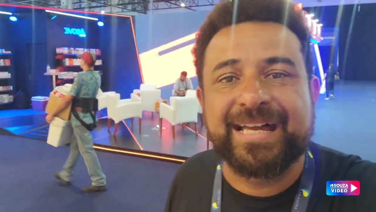 Luz + Painel de LED com Resolume Arena