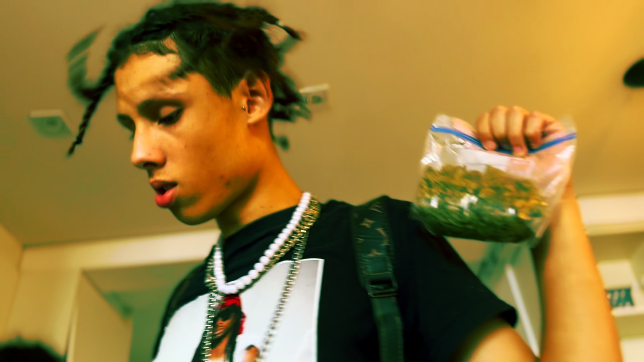 $KN - AMO MACONHA N AMO VADIA$ (OFFICIAL MUSIC VIDEO)