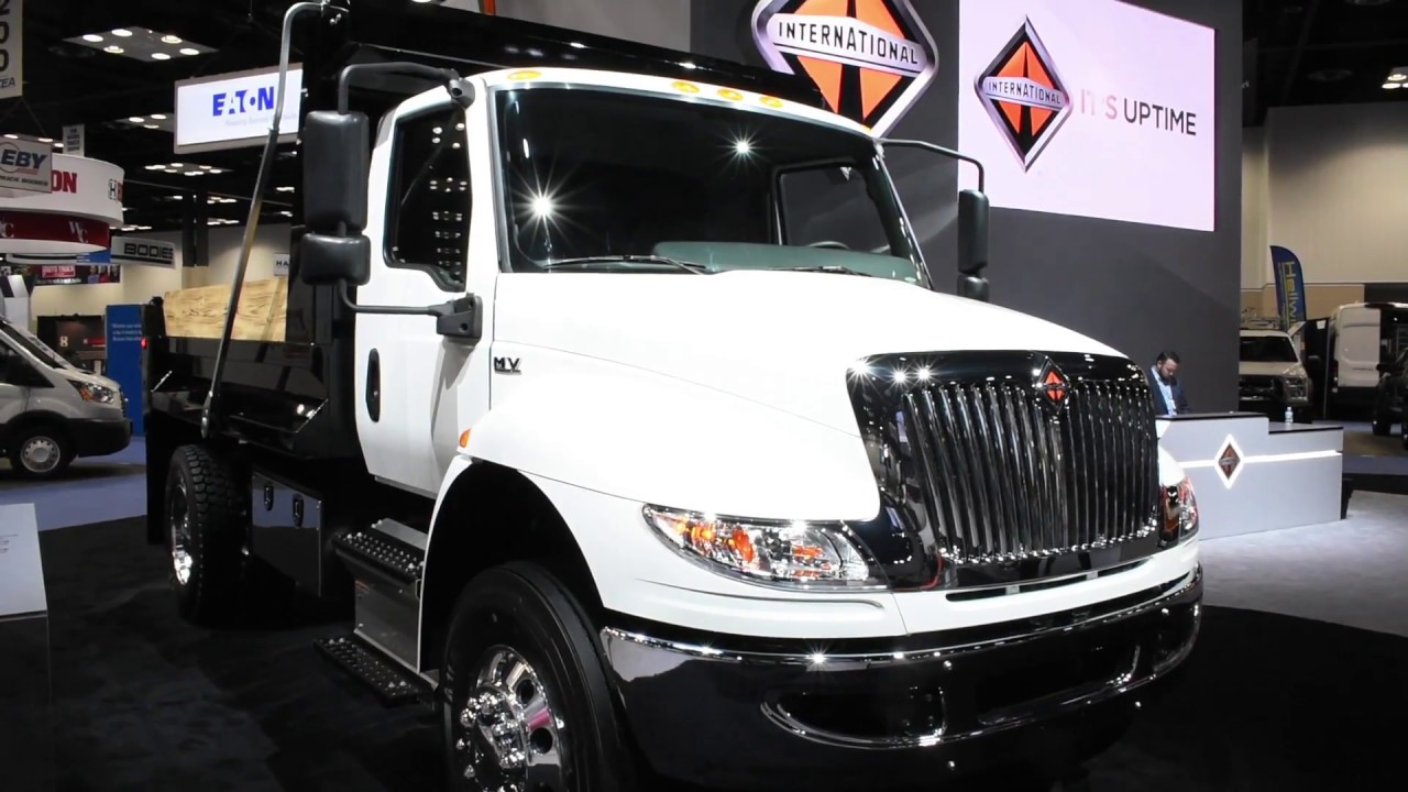 International Trucks' 2018 MV Series Walkaround (Class 6/7)