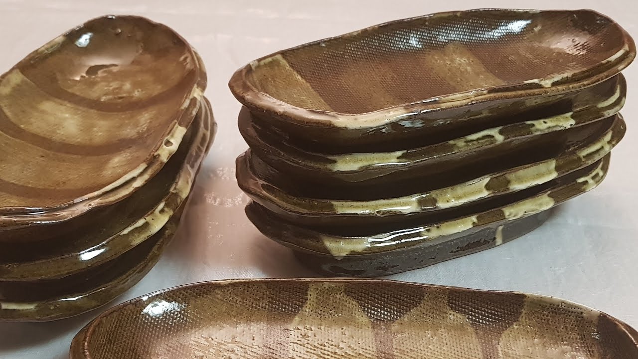 생선접시ㅡ같은싸이즈로 도자기 공예 쉽게 만드는방법
Ceramic vessels
easy steps to making pottery
도자기그릇만들기
도자기공예쉽게만들기
