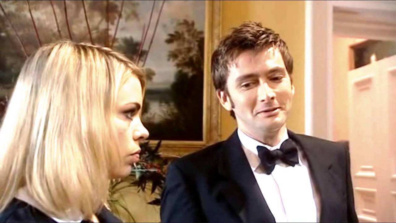 The Doctor/Rose || "like we're made of starlight"