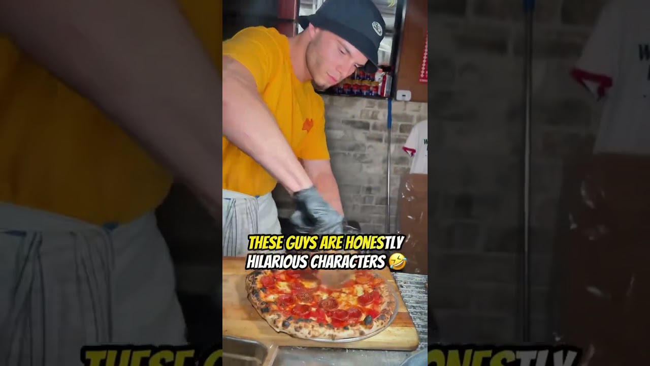 BEST PIZZA IN SYDNEY!?🤯🍕 Watch till the end for the location📍#sydneyfood #foodie #sydneypizza
