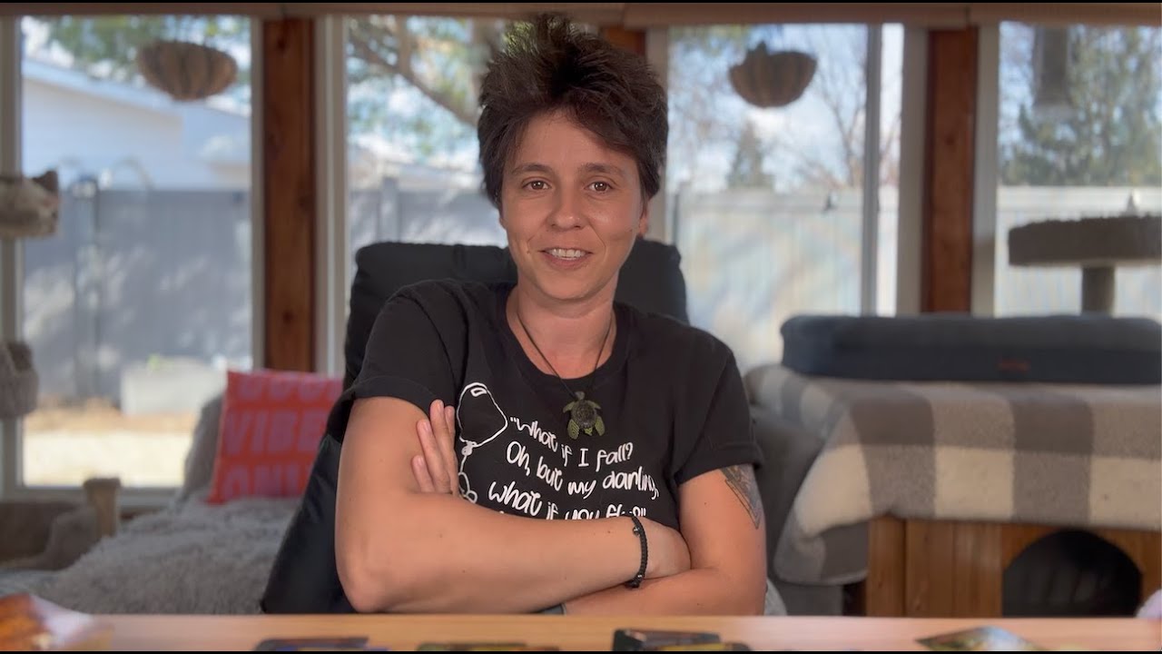 CAPRICORN ♑︎ MID MARCH 2025 - 