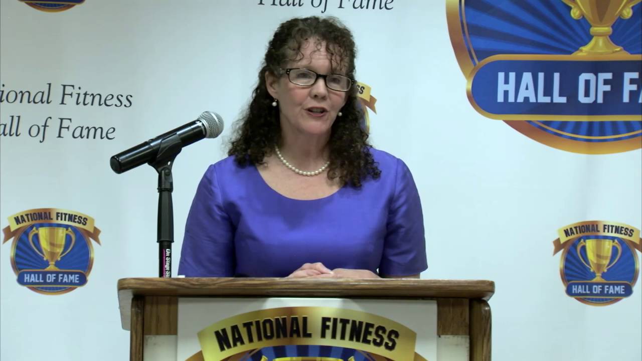 Kathy Kaehler introduces Callan Pinckney - 2016 NFHOF Inductee