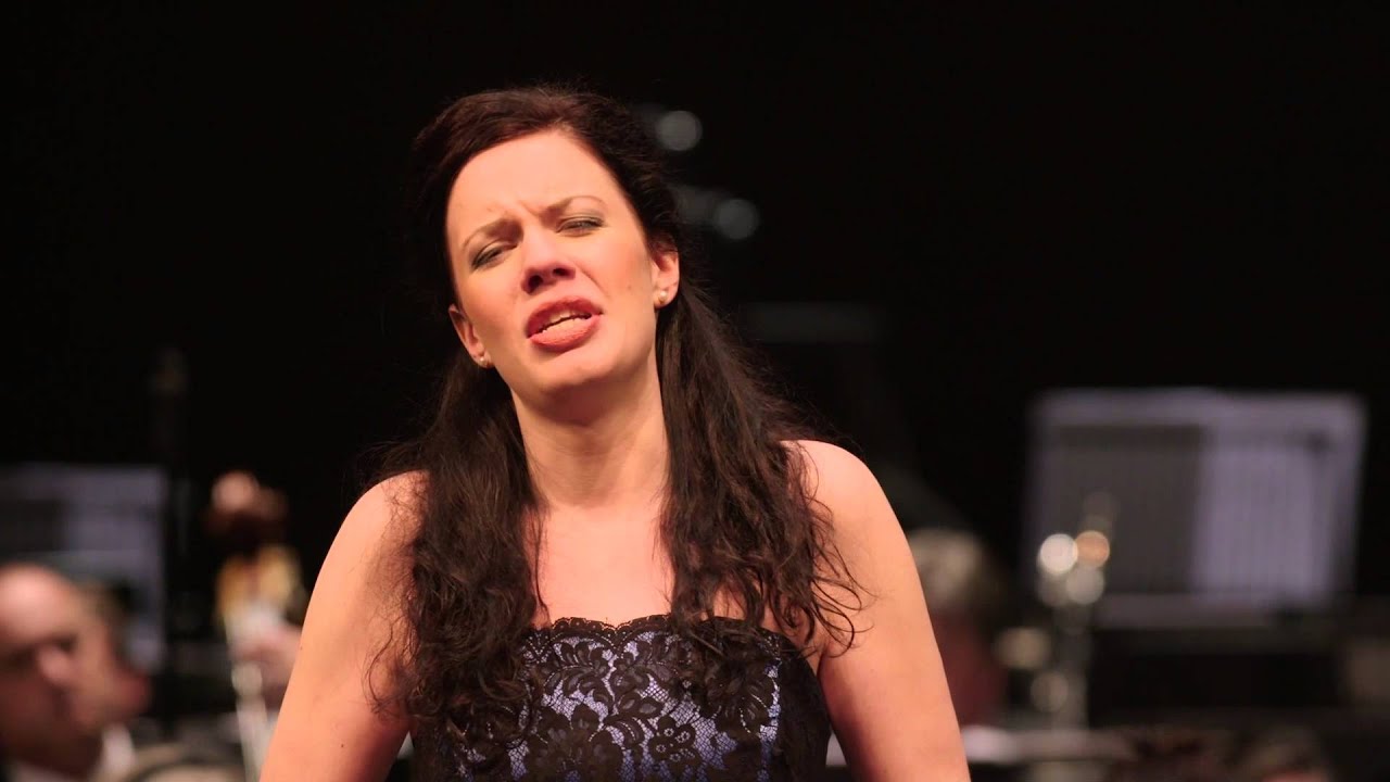 Catriona Morison, mezzo soprano - 
