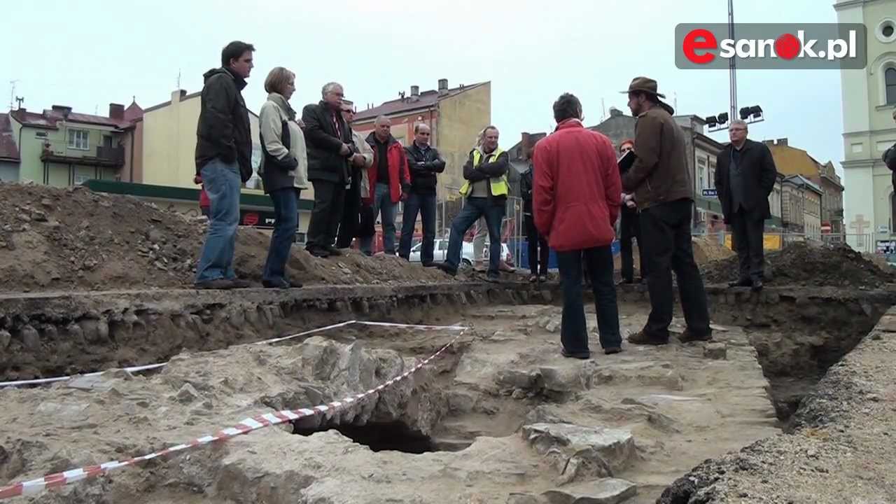 Decyzją konserwatora, będzie badana cała powierzchnia placu (VIDEO HD) - Esanok.pl
