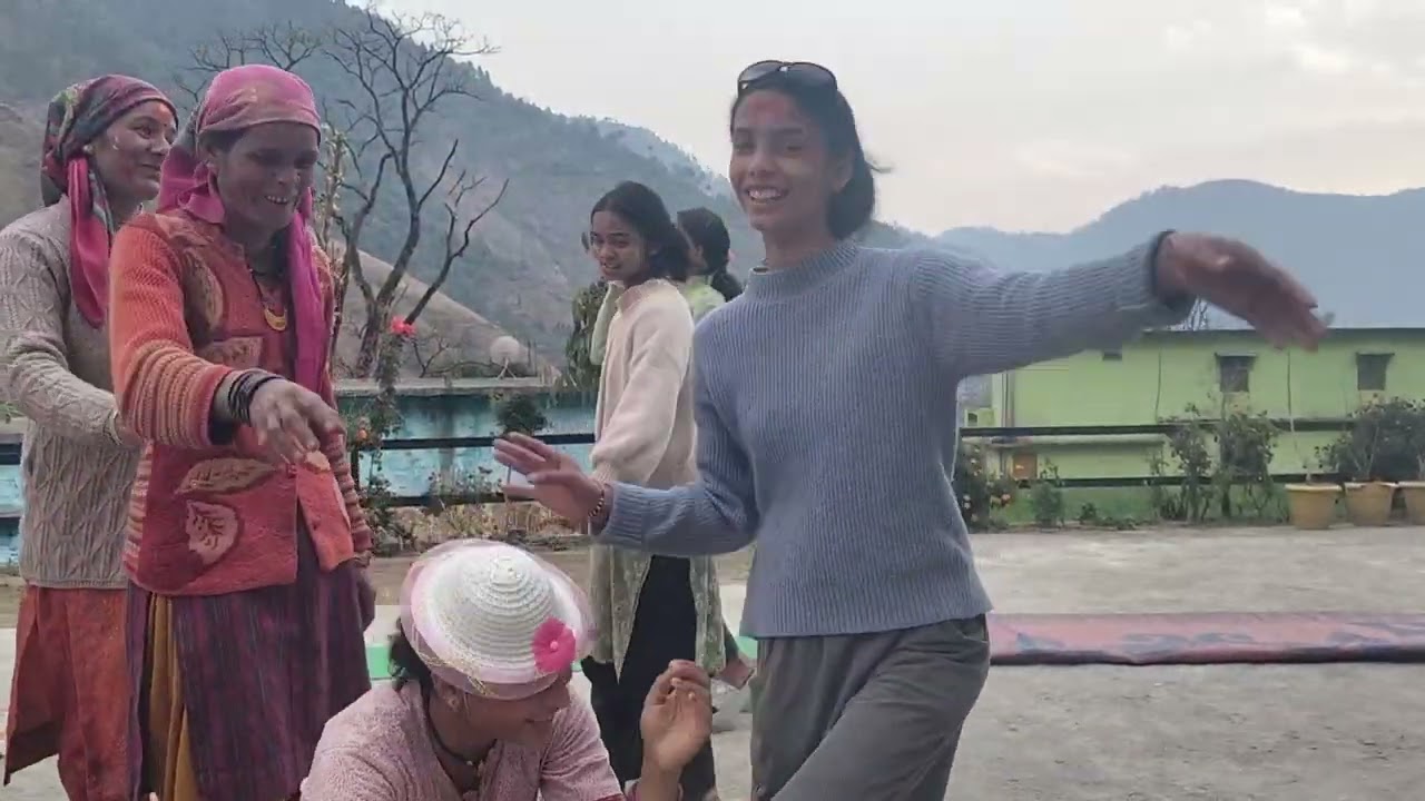 हमारे गांव की होली आज हमारे घर में आई 🙏🙏🌺