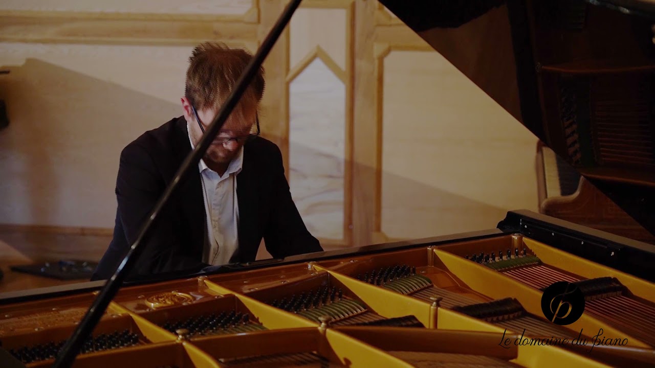 Maurice Ravel toccata from 'Le tombeau de Couperin'