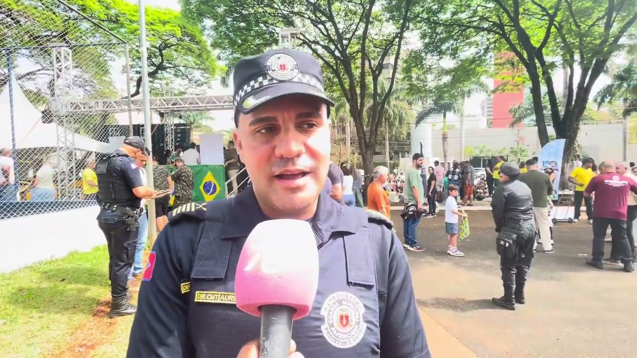 Diretor-Comandante Marco Aurélio da Silva fala sobre a estrutura da entidade no desfile cívico