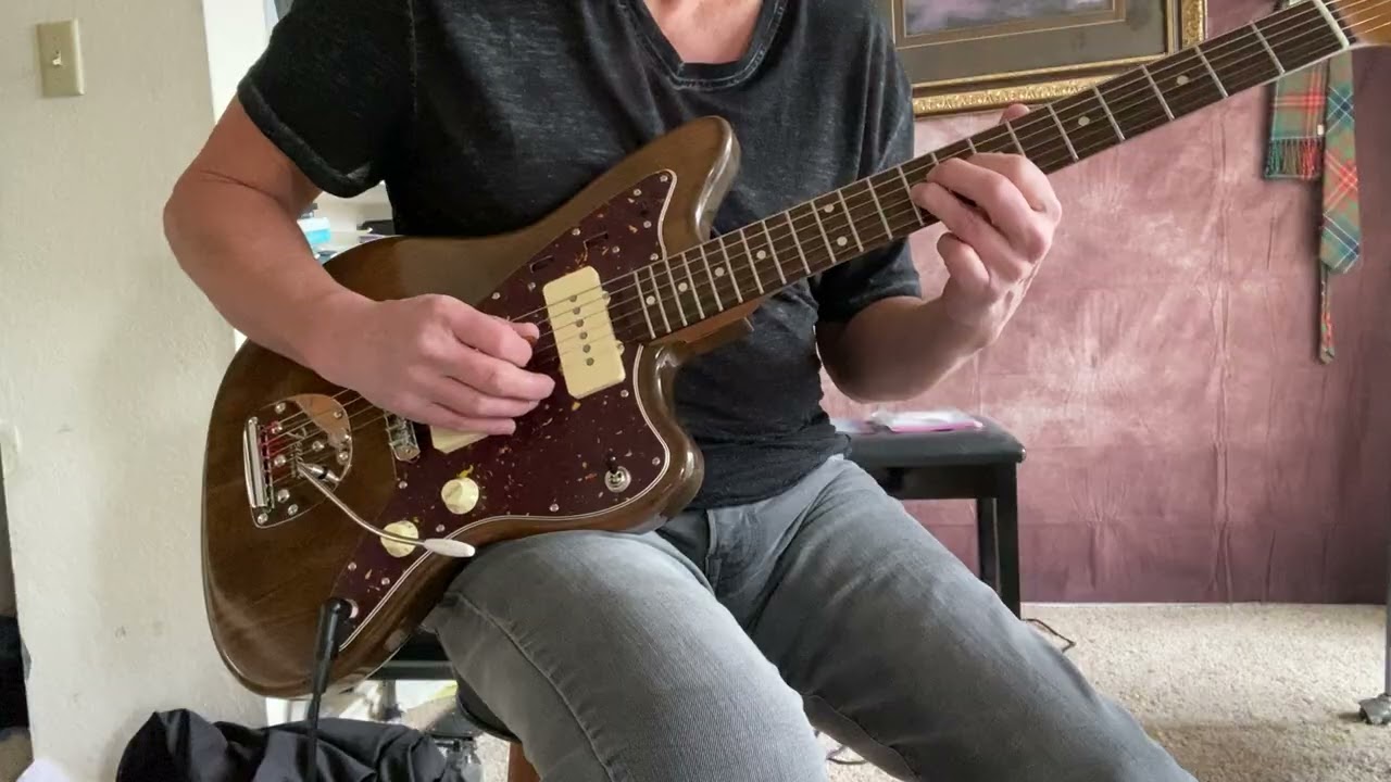 New SHOW ME NITRO FINISH Jazzmaster. Fralin Pickups. Blues jr. Keeley Halo, Flat Wound 12’s