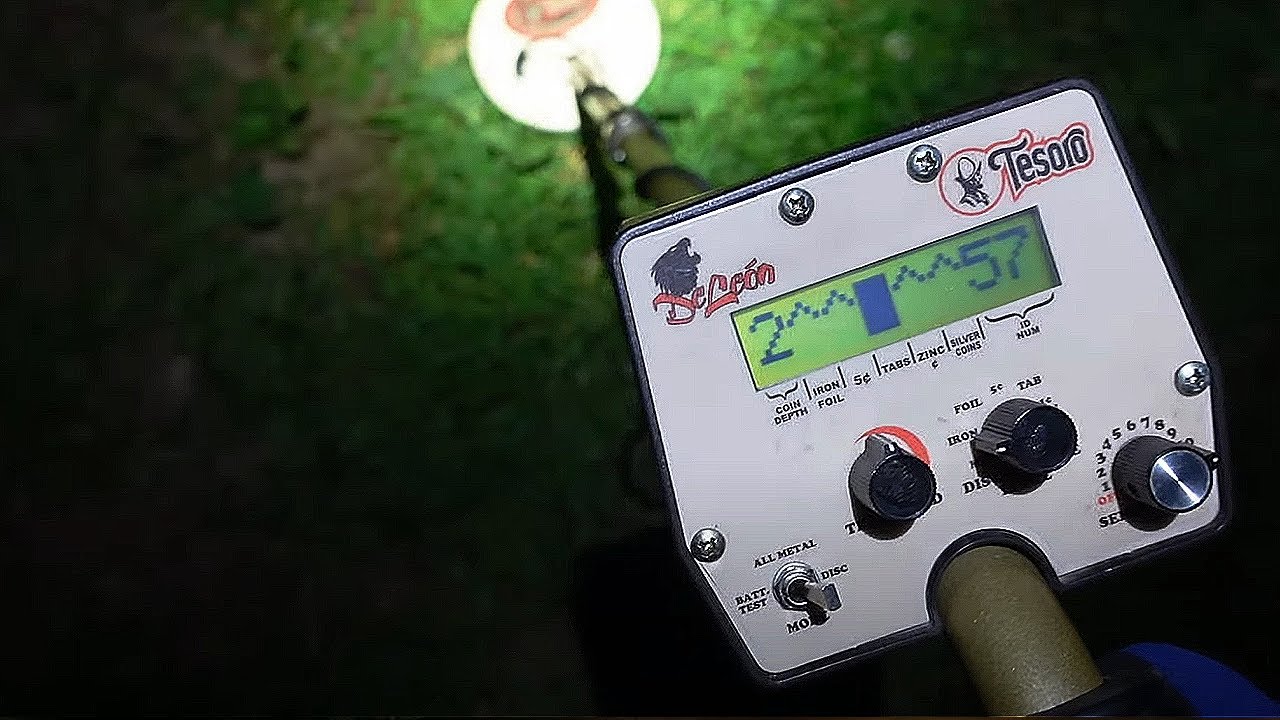Schatzsuche mit dem Tesoro De Leon auf dem Campingplatz in Spanien Pyrenäen #españa #metaldetecting