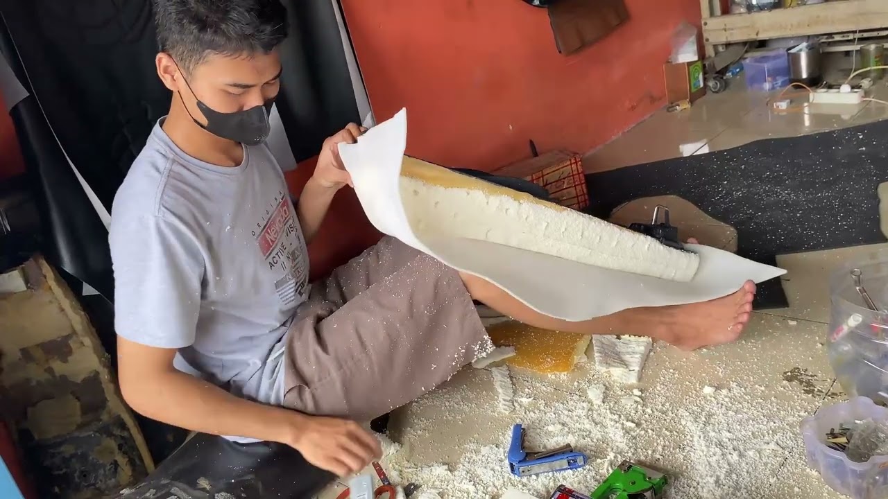 GANTI JOK MOTOR HONDA BEAT ! PAKAI 2X BUSA LATEX LEBIH EMPUK !!