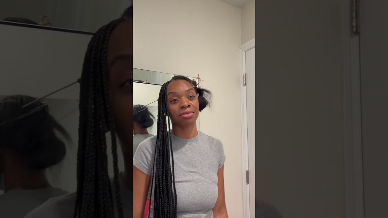 Braiding my own hair #diyhairstyles #braids #knotlessbraids #diybraids