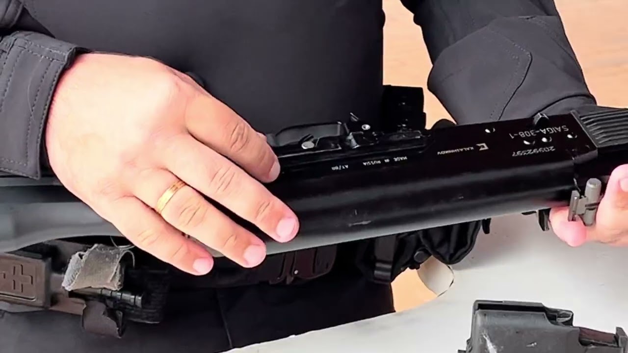 Apresentando a carabina Kalashnikov SAIGA 308. 