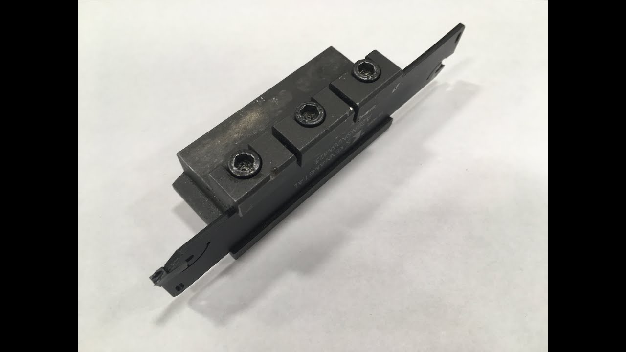 OUTIL À TRONÇONNER (1 DE 2)