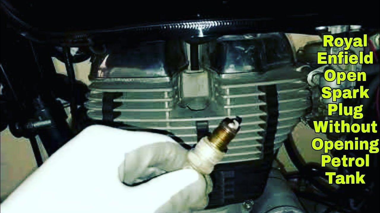 Royal Enfield classic | Spark Plug Open Technique | #mehrariderzz |