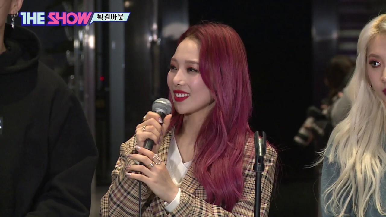 KARD, The Show; On the Way Out! (190402)