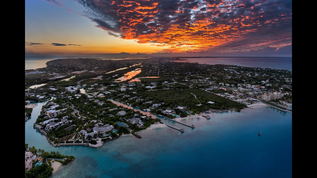 BLUE CAY BEACHFRONT ESTATE 2 | LEEWARD OCEANFRONT