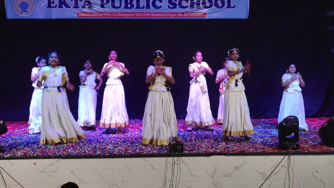 South Indian Remix Song 7th & 8th Class Girls ||Ekta Public School || Annual Function 