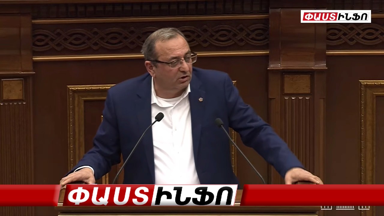 Սպարապետի արյունը չէր չորացել,արդեն պաշտոն էիք ուզում. Մինասյանը հիշեցրեց Անդրանիկ Քոչարյանին