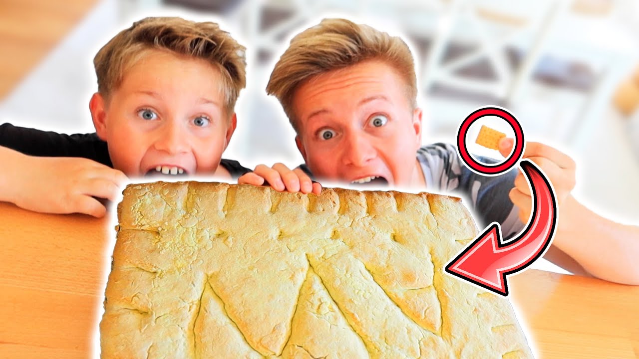 GRÖßTER KEKS DER WELT - WIR BACKEN DAS 🤣 Ash und Max