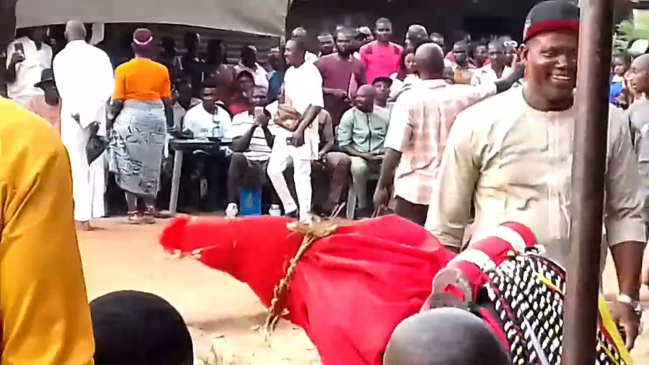 Best dancing masquerade @ nwachigoziri production 