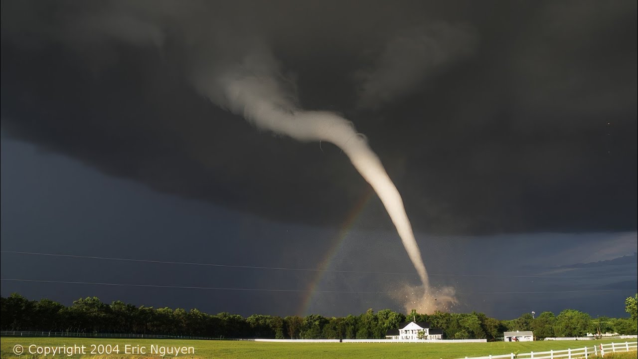 Tornado, Rainbow, Lightning: The Legendary Mulvane Trifecta (June 12, 2004)