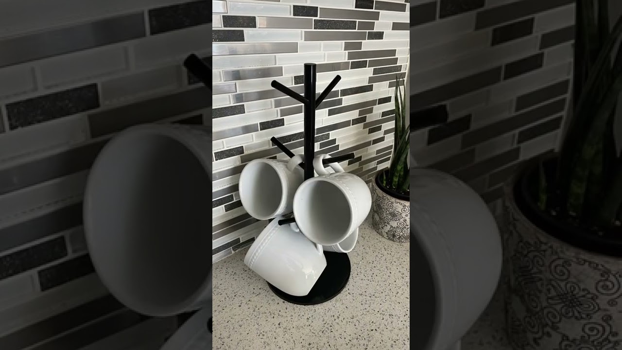 Organizing Coffee Mugs | Public Storage