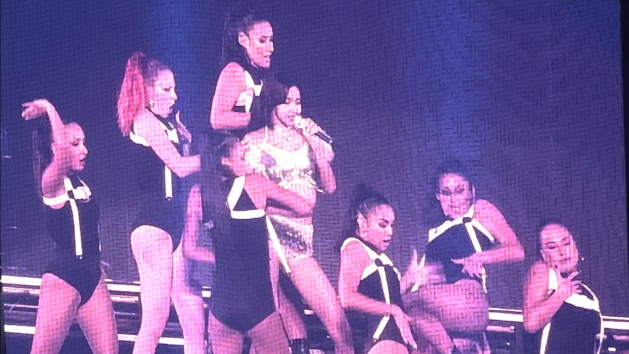 LISA Money - BORN PINK Seoul Finale Day 2 [Sep 17 2023]