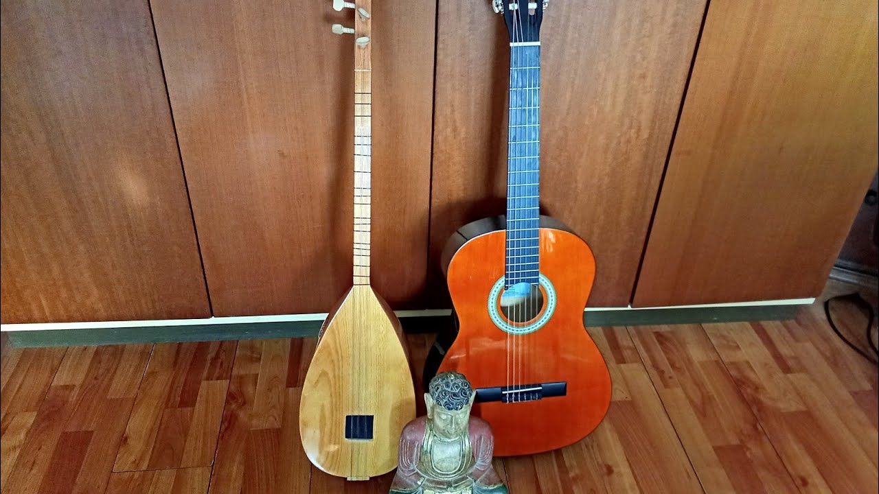 Intuitive improvisation on Saz Baglama and Classical Guitar during sound meditation concert Leef!