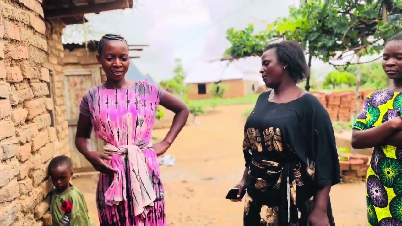 Mwalimu wa uongo 