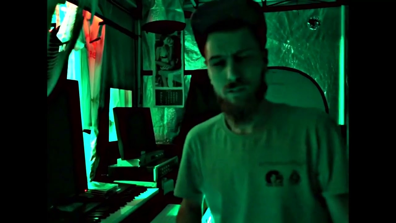 Rastachai x Mister Woody  // &Ntilde;IKI &Ntilde;IKI //  Videoclip Oficial