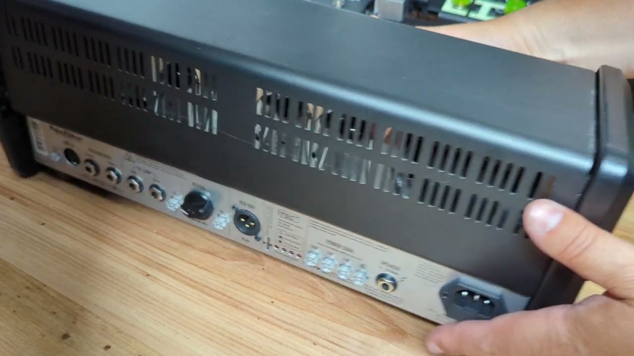 How to change valves/tubes on a Hughes and Kettner Tubemeister (and what can go wrong!) #valve #tube
