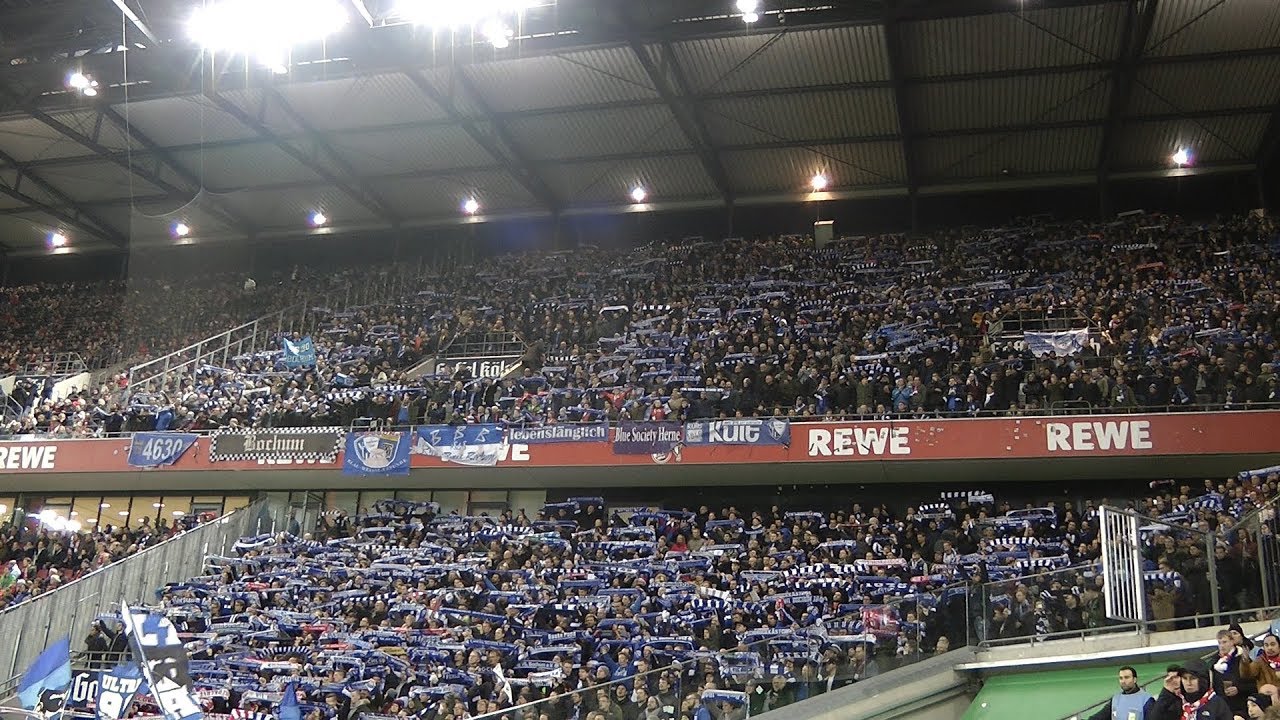 [2-3] 1.FC Köln - VfL Bochum 21.12.2018, Torjubel, Bierdusche + Support beim Auswärtsieg