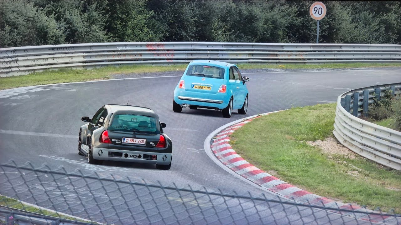Renault Clio V6 24V 800hp on the Nordschleife ‼️