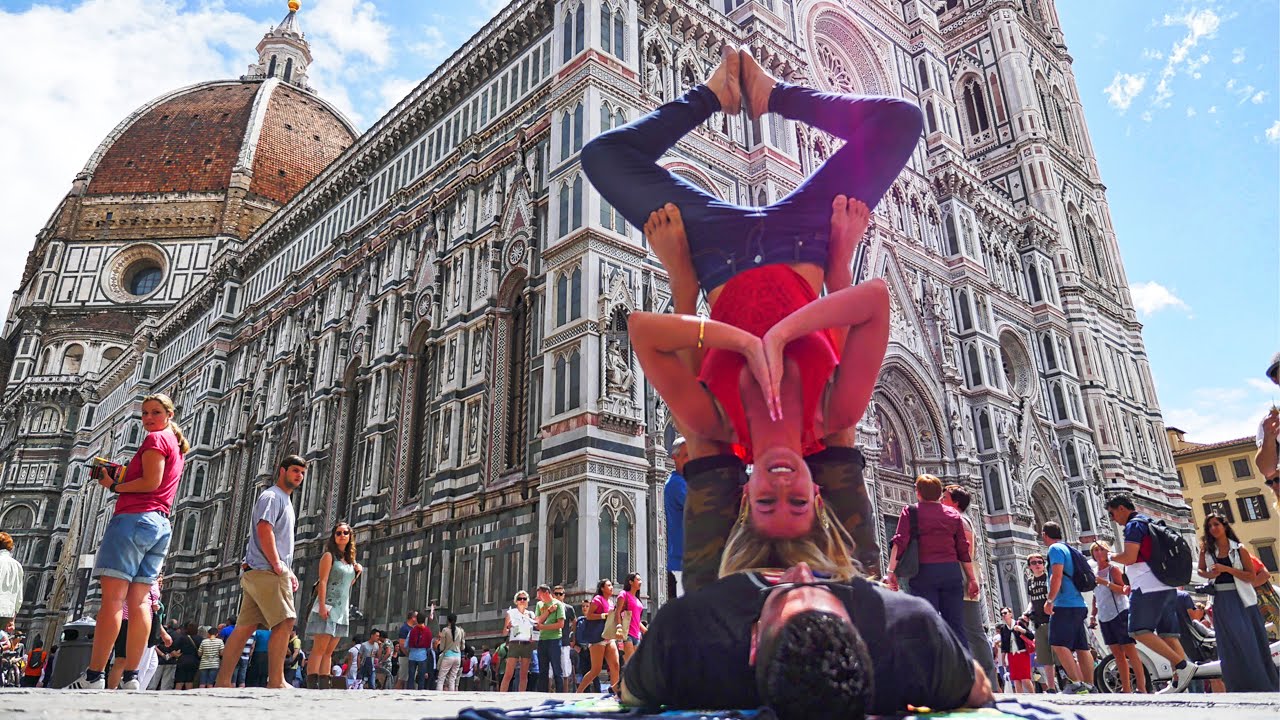 STUNTS IN ITALY