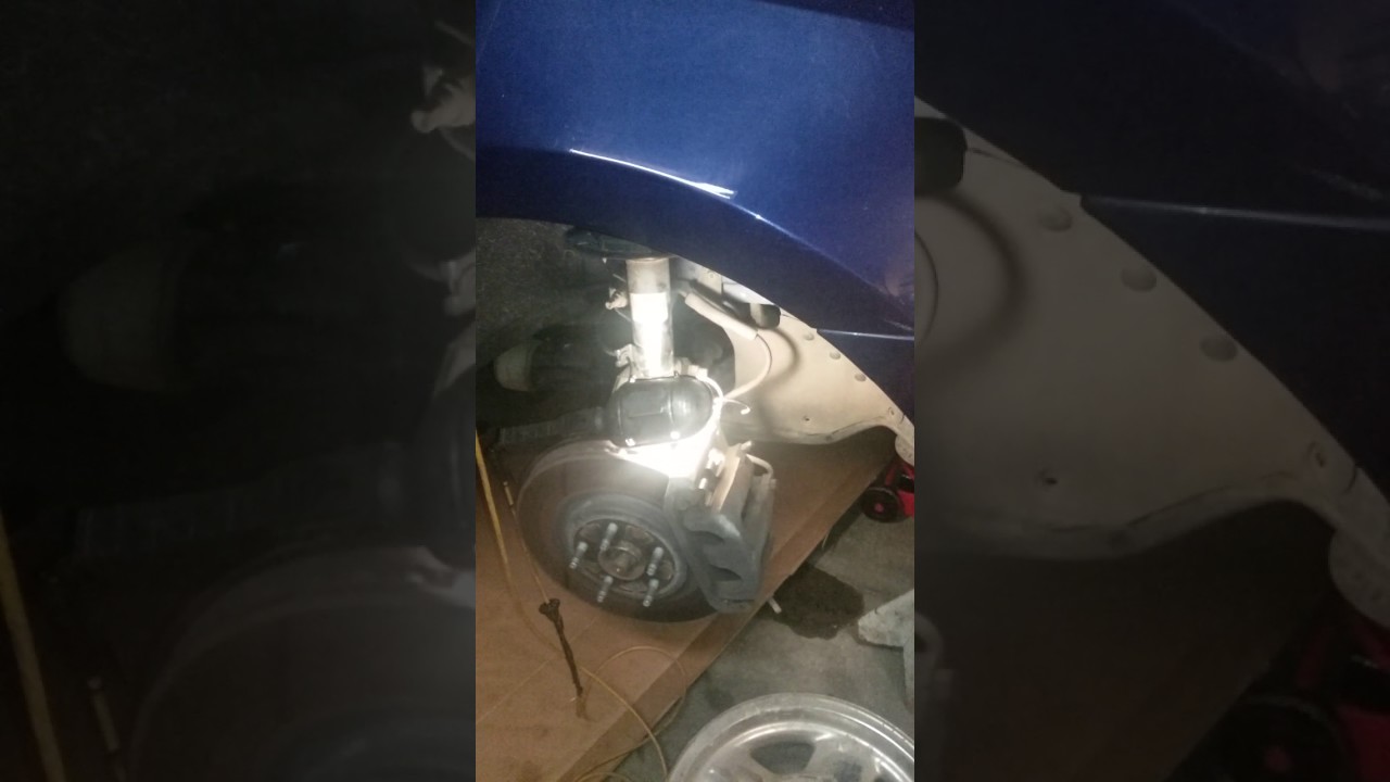 2011 Taurus sel power steering pressure hose replacement