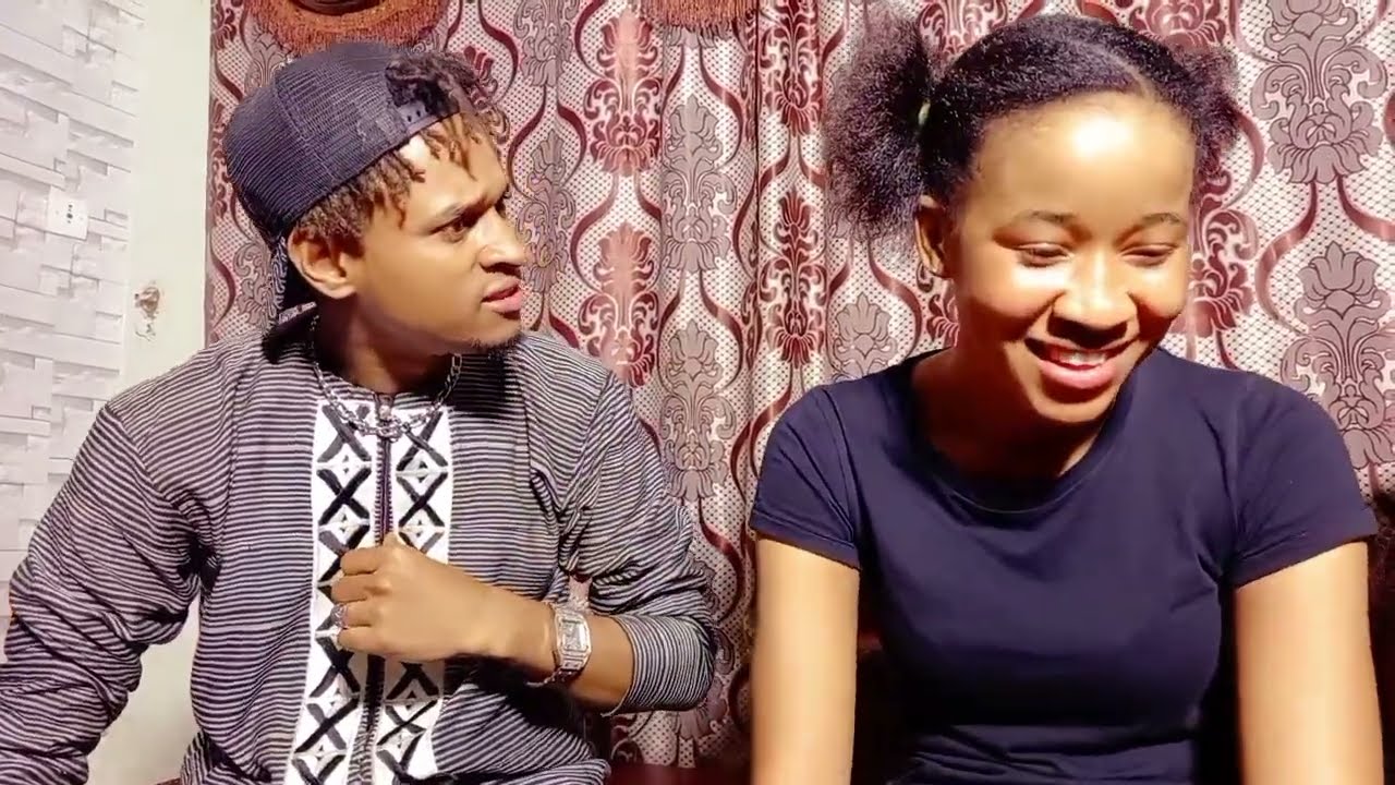 AZIZE ET LES JUMELLES 37