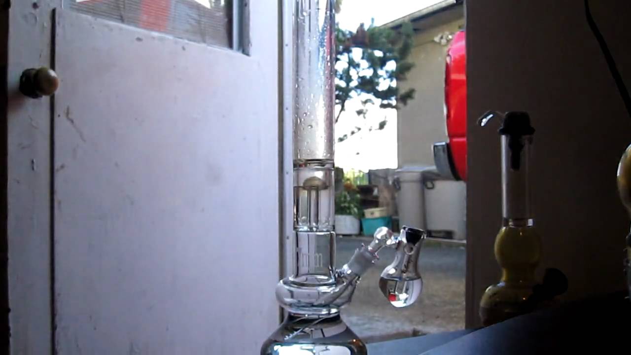 the 7mm gear bong ashcatcher and diffused and perculated
