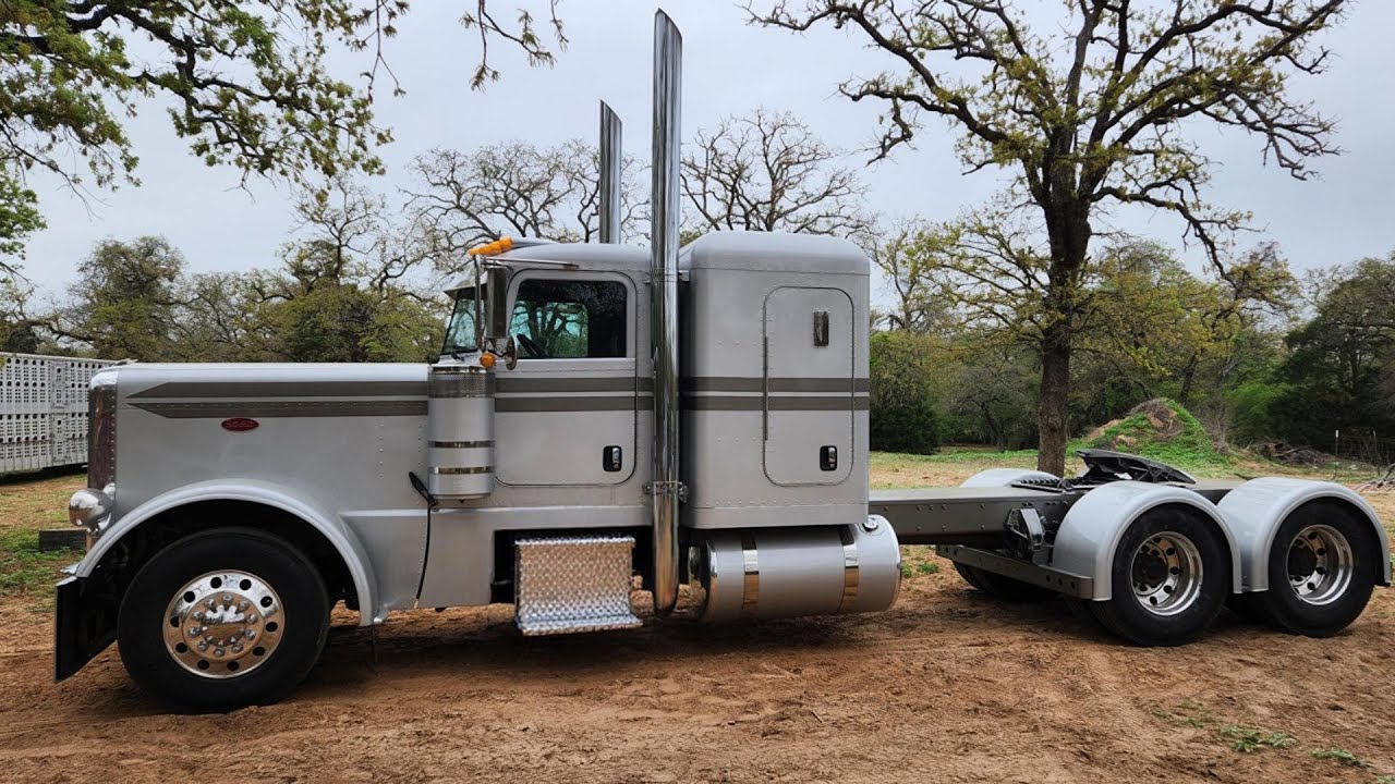 Wiring up lights on a custom Peterbilt 379
