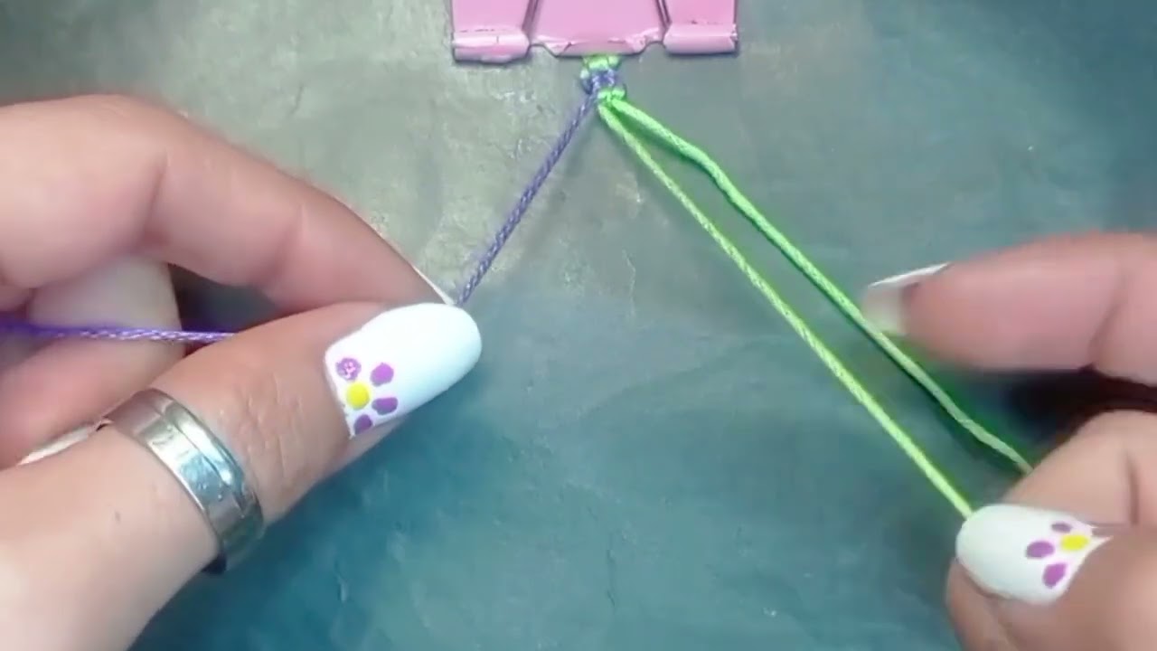 Pulsera súper fácil ✨ Macramé paso a paso