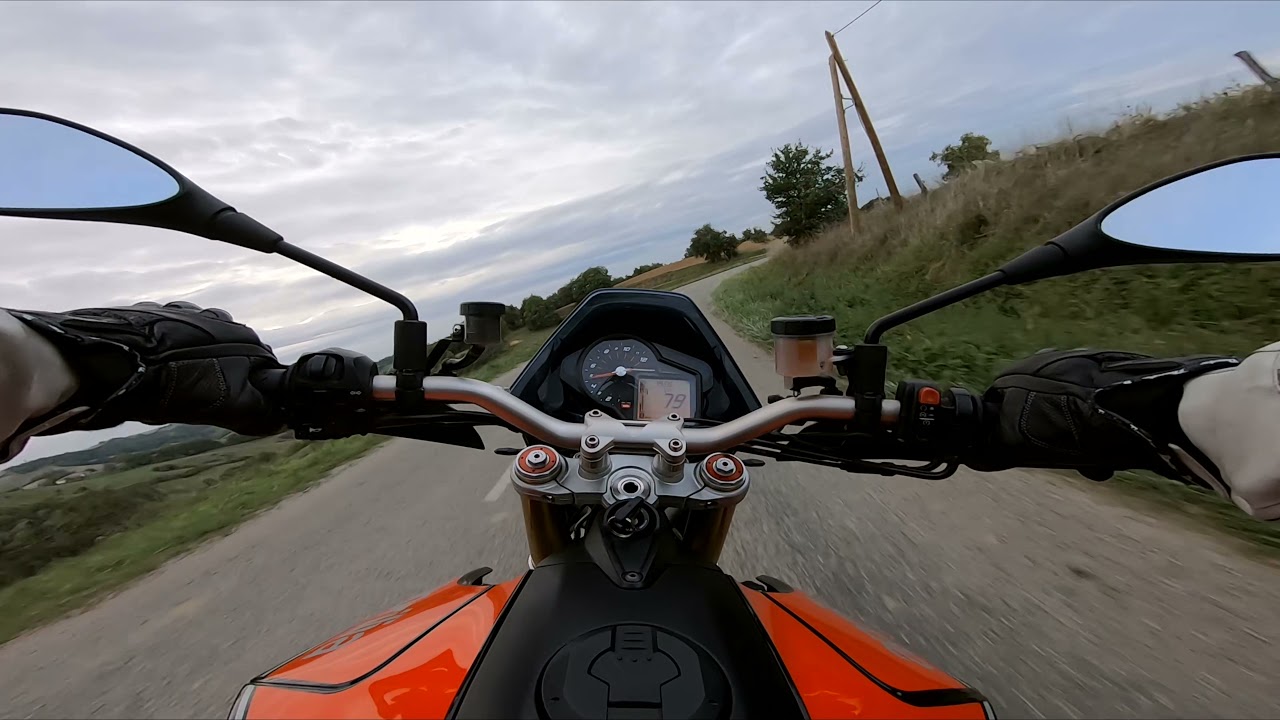 Aprilia Dorsoduro 1200