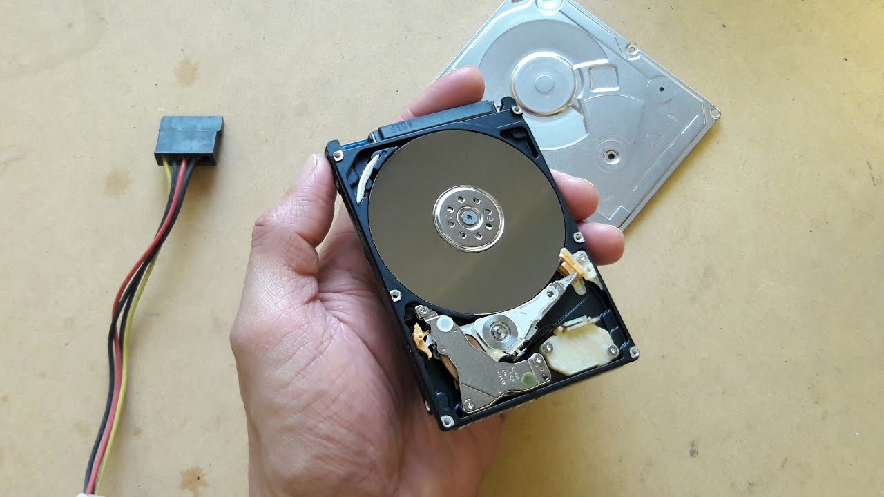 HGST 1TB hard drive .. Open